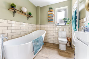 Photo 25- click for photo gallery